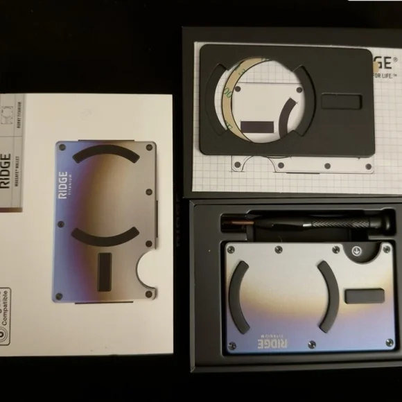 Ridge Magsafe Wallet-Burnt-Titanium w/Cash Strap~NEW*IN BOX*USA-MSRP$175 - Picture 2 of 3